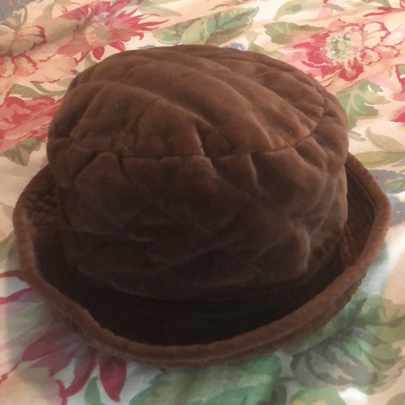 Vtg 60s Velvet Bucket Hat Size M/L Quilted Brown Velvet Fully Lined HONG KONG - Picture 2 of 14